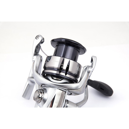 Shimano Kołowrotek STRADIC FL 4000