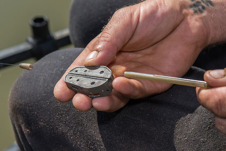 Matrix Koszyk Maggot Feeder Medium 20g